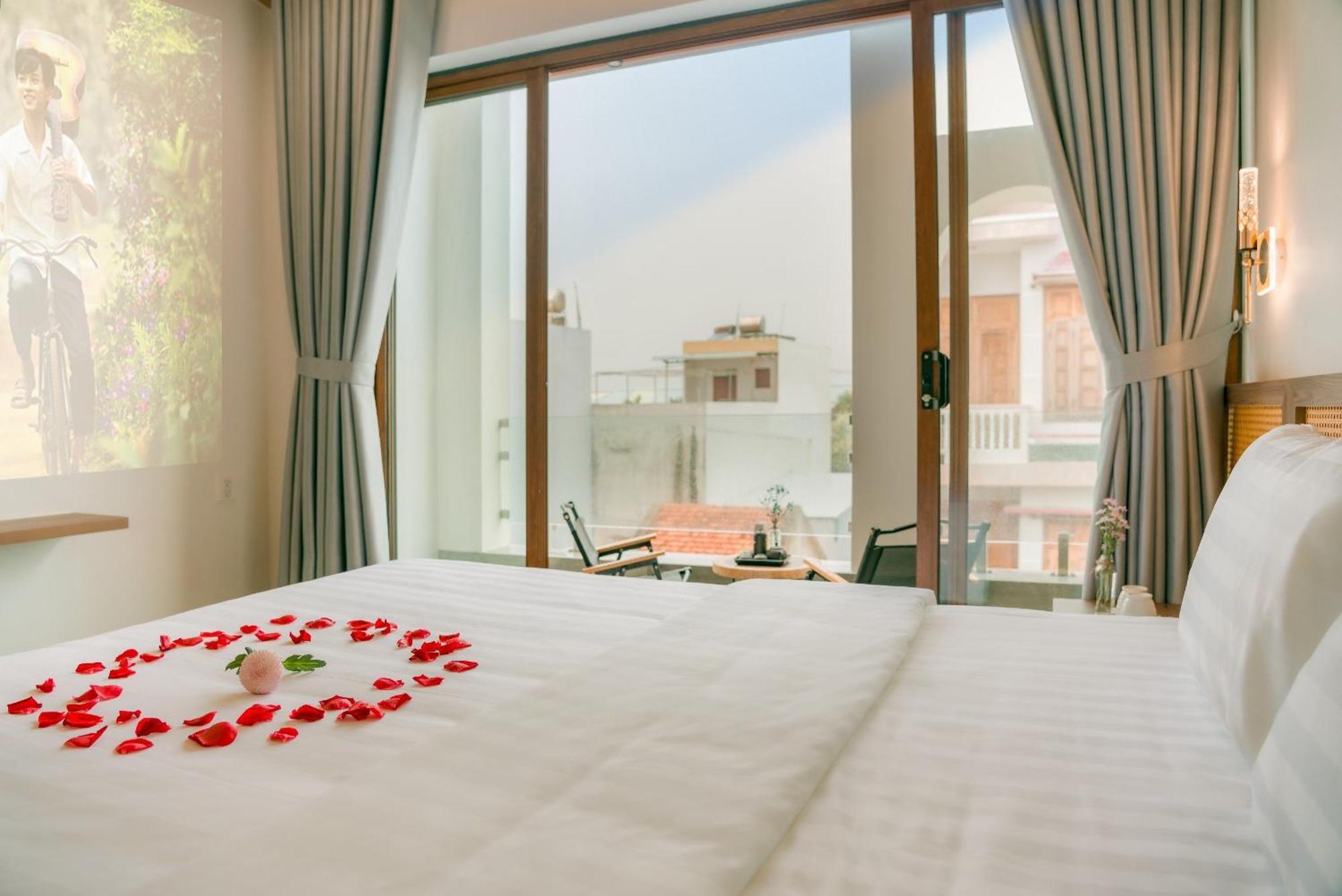 De V'Charm Hotel Dong Tac Экстерьер фото