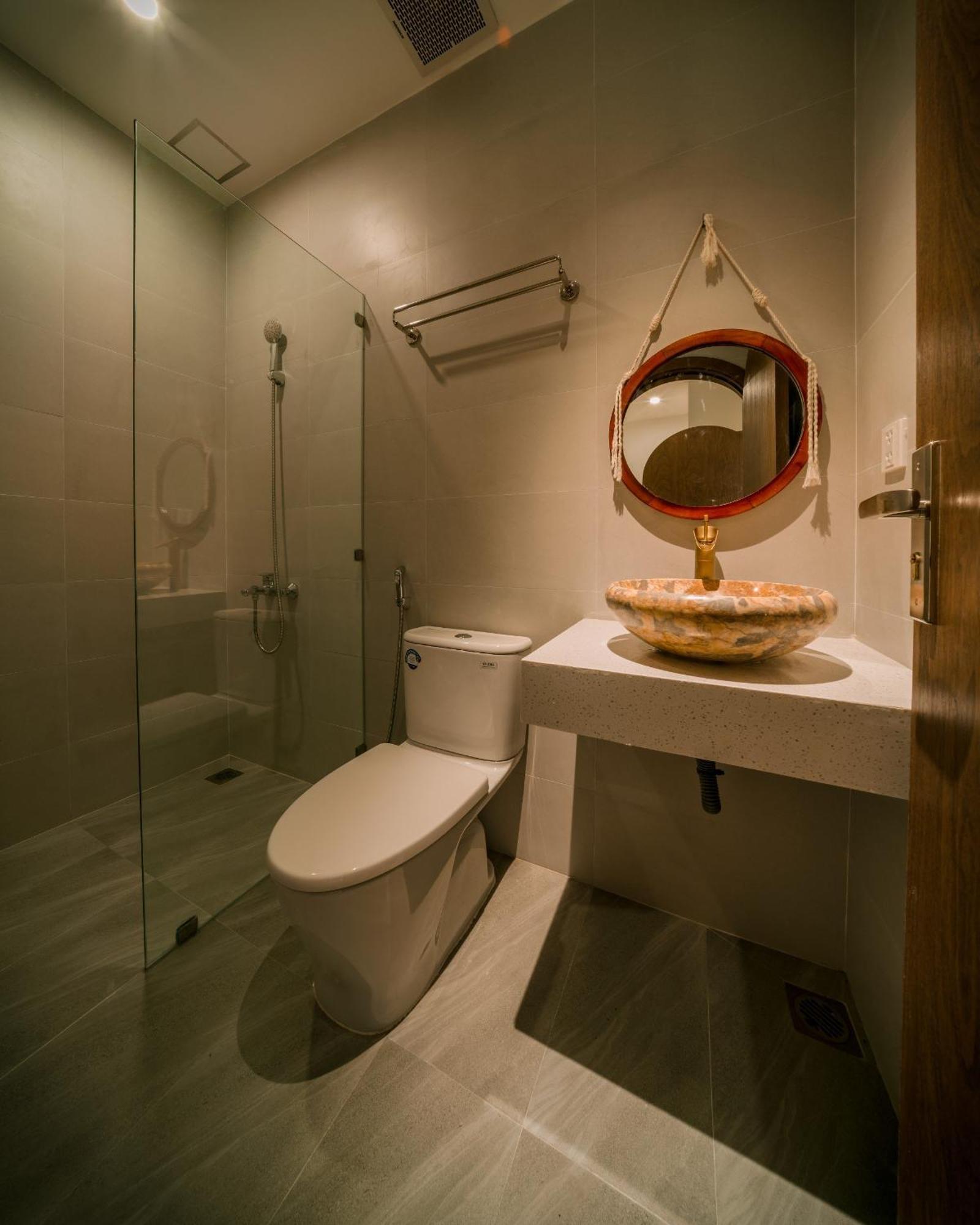 De V'Charm Hotel Dong Tac Экстерьер фото