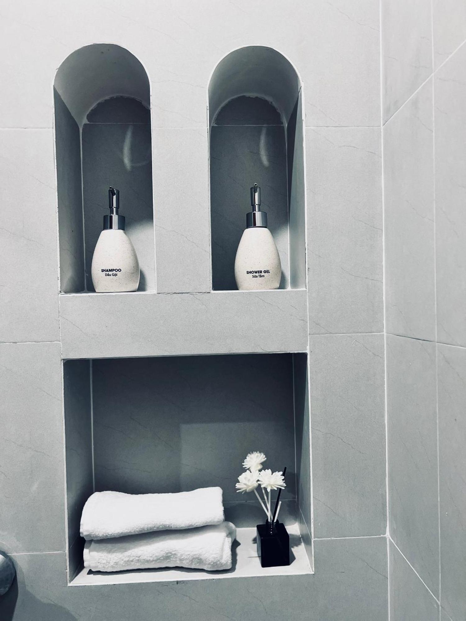 De V'Charm Hotel Dong Tac Экстерьер фото