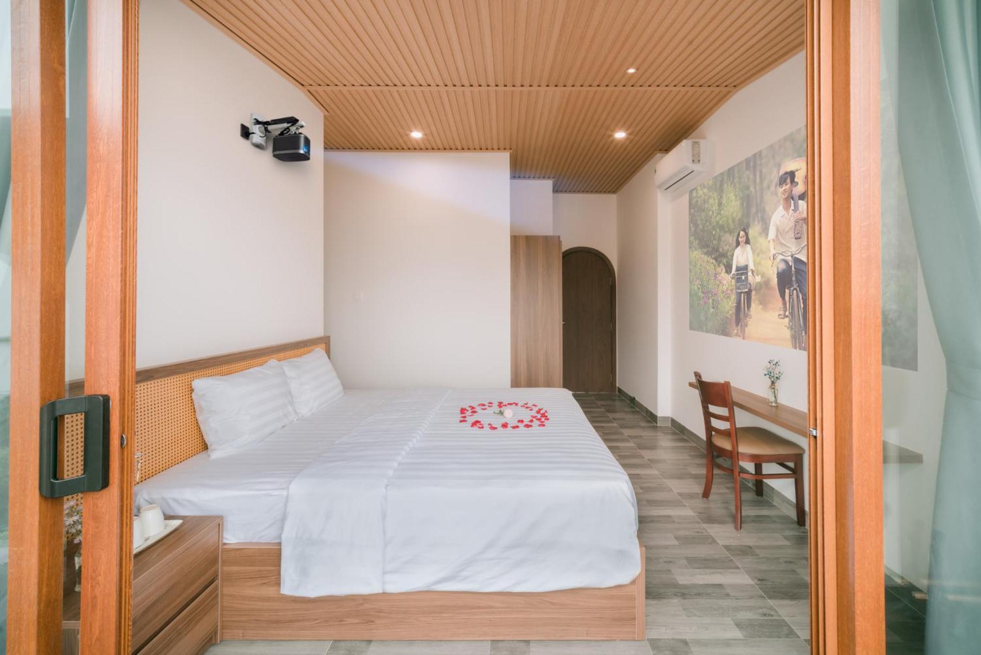 De V'Charm Hotel Dong Tac Экстерьер фото