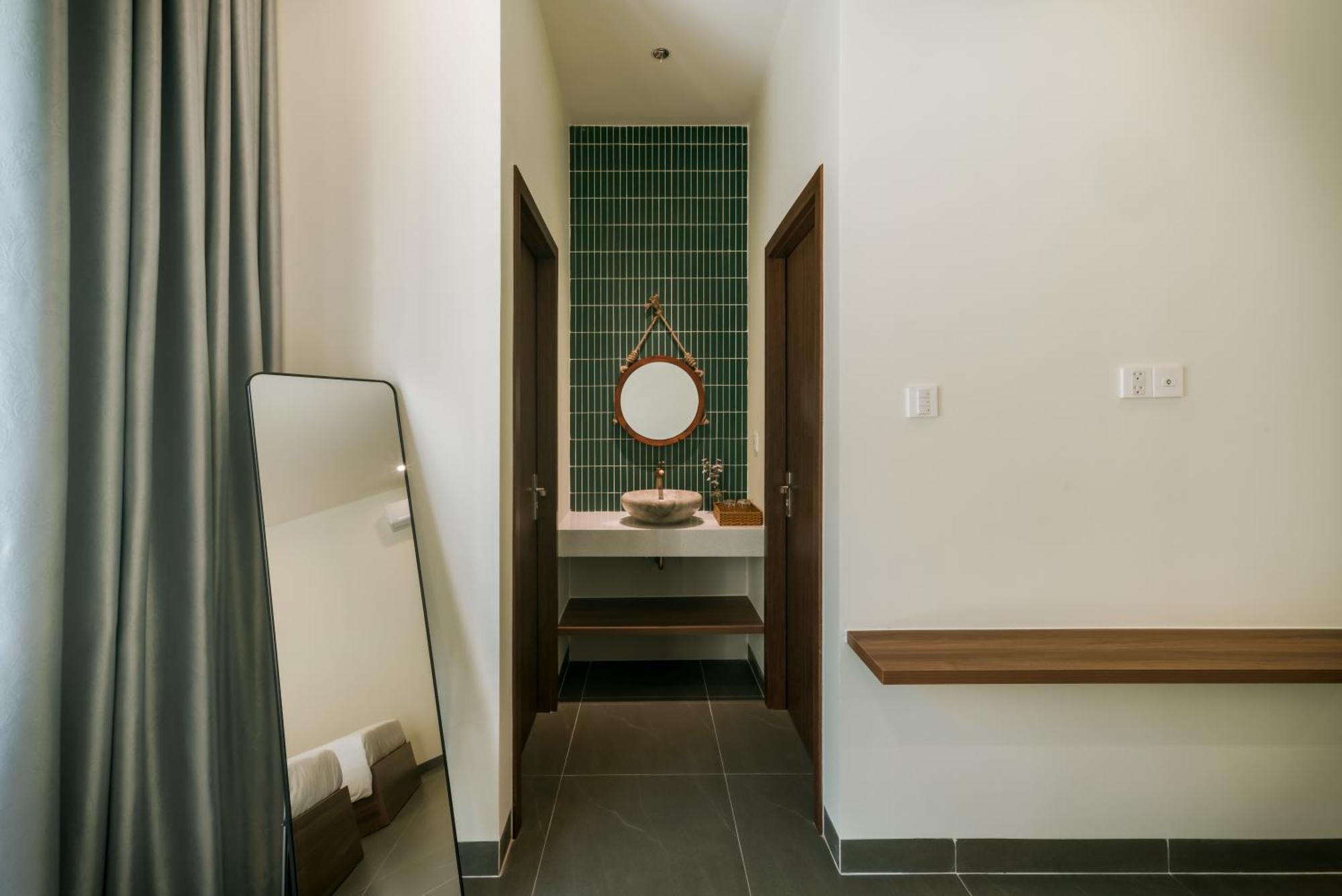 De V'Charm Hotel Dong Tac Экстерьер фото